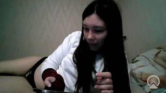 Snapshot of pink_pikachu_ chatting on 08/07/26, 06:32 pink pikachu online show from 08/07/26, 06:32