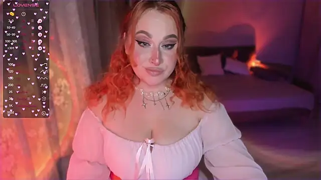 Snapshot of Flower_Camellia77 chatting on 09/24/25, 12:36 Flower Camellia77 online show from 09/24/25, 12:36