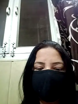 Snapshot of hornycoupleJandS chatting on 05/04/26, 06:15 hornycoupleJandS online show from 05/04/26, 06:15