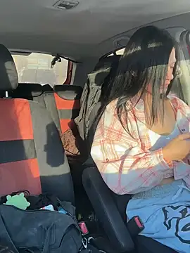 JulliaVegas online show from 03/22/25, 01:54