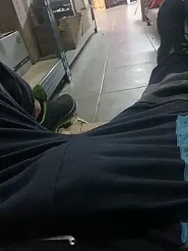 Snapshot of Sert_Lolitx chatting on 12/28/24, 07:22 Sert Lolitx online show from 12/28/24, 07:22