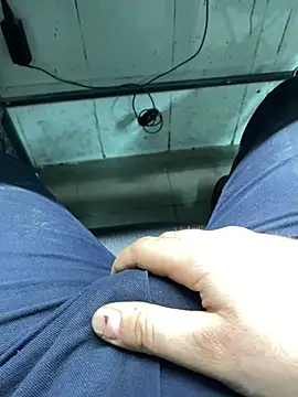 Snapshot of Sert_Lolitx chatting on 01/08/25, 07:45 Sert Lolitx online show from 01/08/25, 07:45