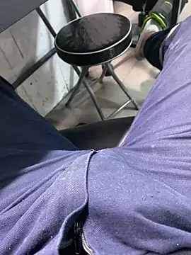 Snapshot of Sert_Lolitx chatting on 01/09/25, 07:50 Sert Lolitx online show from 01/09/25, 07:50