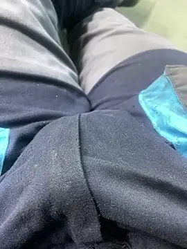 Snapshot of Sert_Lolitx chatting on 02/11/25, 04:02 Sert Lolitx online show from 02/11/25, 04:02