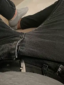 Snapshot of Sert_Lolitx chatting on 03/06/25, 03:13 Sert Lolitx online show from 03/06/25, 03:13