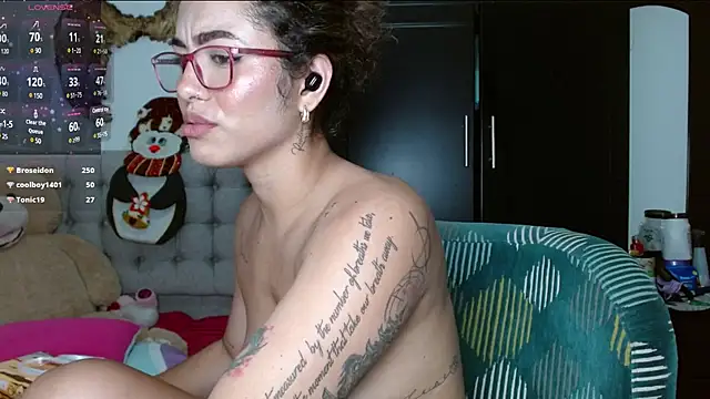 Snapshot of Sexy_Lia_ chatting on 01/20/25, 07:47 Sexy Lia  online show from 01/20/25, 07:47