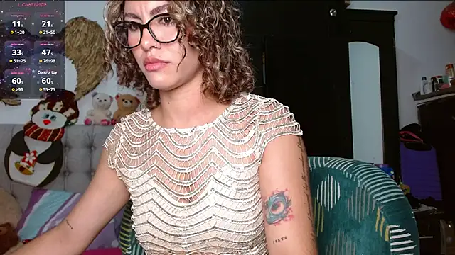 Snapshot of Sexy_Lia_ chatting on 02/07/25, 05:10 Sexy Lia  online show from 02/07/25, 05:10