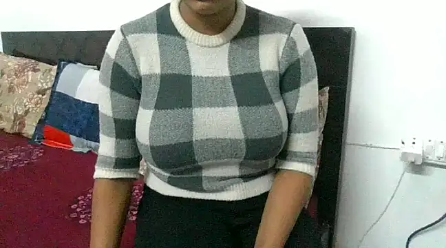 chavi 12 online show from 12/19/24, 11:57