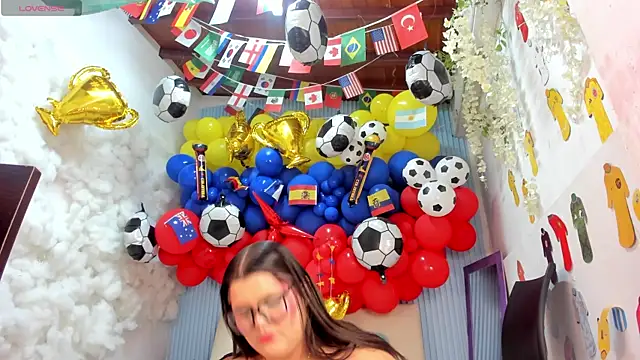 Danniela18  online show from 07/13/26, 11:46