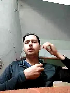 Snapshot of indboyfuc chatting on 01/15/25, 06:51 indboyfuc online show from 01/15/25, 06:51