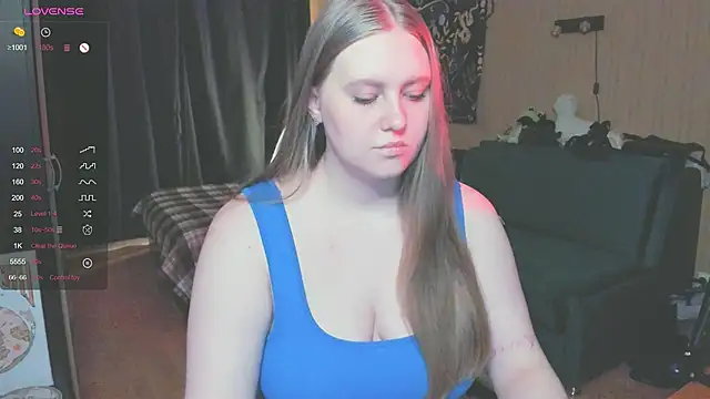 Alice Dreamgirl  online show from 10/21/25, 11:55