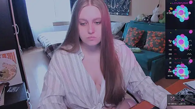 Alice Dreamgirl  online show from 04/05/26, 10:01