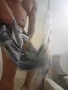 Latino2909 online show from 12/19/24, 01:39