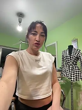 AnneHaddaway online show from 04/14/26, 07:53