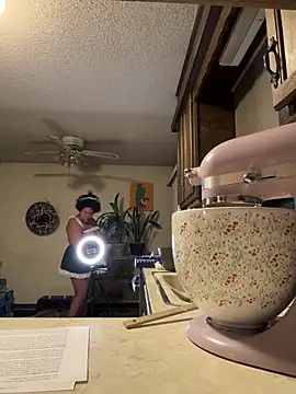 InterRacialFacial7296 online show from 11/09/25, 10:24