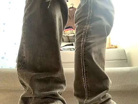 kuma0908 online show from 09/14/25, 12:21