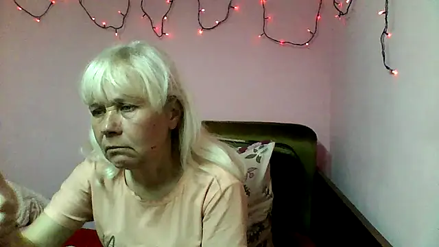 sakura blonde online show from 03/10/26, 11:21