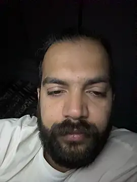 Arsh Loves Luv online show from 12/18/25, 11:11