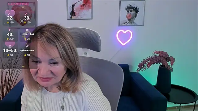 Snapshot of RosalindaFortuna chatting on 01/20/25, 10:51 RosalindaFortuna online show from 01/20/25, 10:51