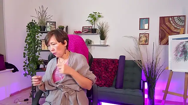 Snapshot of RosalindaFortuna chatting on 01/24/25, 02:30 RosalindaFortuna online show from 01/24/25, 02:30