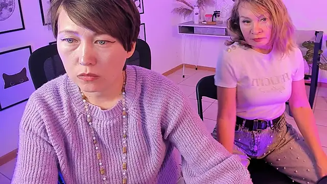 Snapshot of RosalindaFortuna chatting on 02/11/25, 10:59 RosalindaFortuna online show from 02/11/25, 10:59