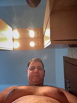 Snapshot of SecretlyDD chatting on 02/20/25, 06:46 SecretlyDD online show from 02/20/25, 06:46