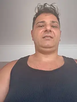 Snapshot of SecretlyDD chatting on 02/25/25, 06:31 SecretlyDD online show from 02/25/25, 06:31