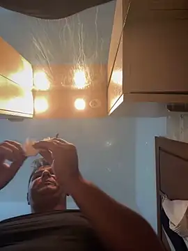 Snapshot of SecretlyDD chatting on 03/15/25, 08:04 SecretlyDD online show from 03/15/25, 08:04