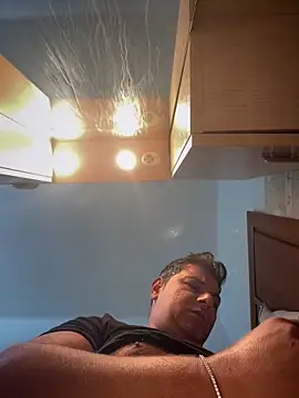 Snapshot of SecretlyDD chatting on 03/16/25, 05:36 SecretlyDD online show from 03/16/25, 05:36