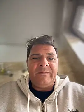 Snapshot of SecretlyDD chatting on 03/16/25, 09:05 SecretlyDD online show from 03/16/25, 09:05