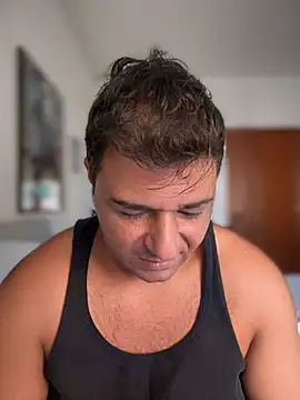 Snapshot of SecretlyDD chatting on 03/19/25, 10:33 SecretlyDD online show from 03/19/25, 10:33