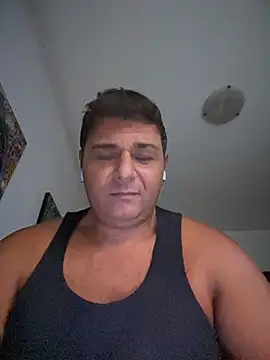 Snapshot of SecretlyDD chatting on 03/19/25, 04:45 SecretlyDD online show from 03/19/25, 04:45