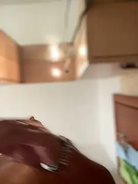 Snapshot of SecretlyDD chatting on 10/09/25, 08:23 SecretlyDD online show from 10/09/25, 08:23