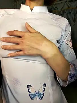 Lucy limon online show from 11/07/25, 09:53