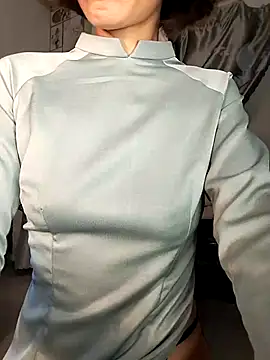 Lucy limon online show from 02/05/26, 07:29