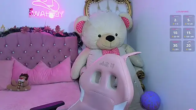 Emilly tay online show from 12/29/24, 06:24