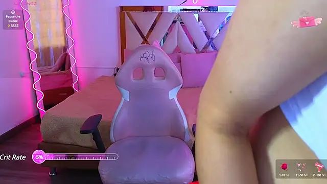 Emilly tay online show from 01/19/25, 02:59