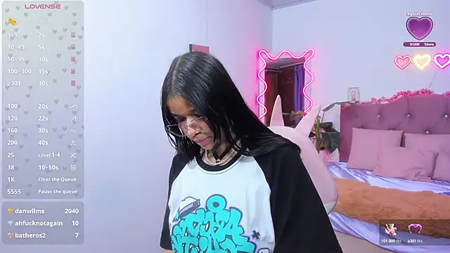 Emilly tay online show from 02/14/25, 02:54