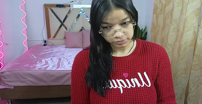 Emilly tay online show from 02/22/25, 11:57