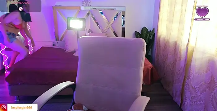 Emilly tay online show from 02/24/25, 05:53