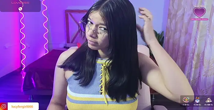 Emilly tay online show from 03/01/25, 12:01