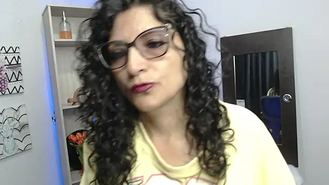 arianna ros3 online show from 01/12/25, 02:41