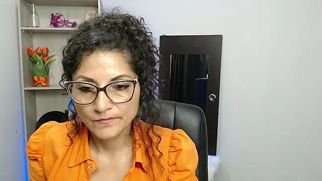 arianna ros3 online show from 02/07/25, 09:15