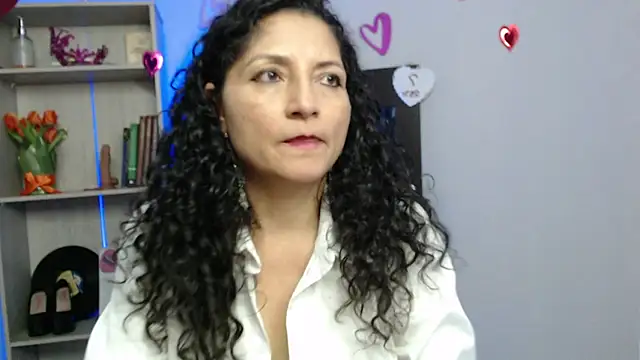 arianna ros3 online show from 02/19/25, 04:00