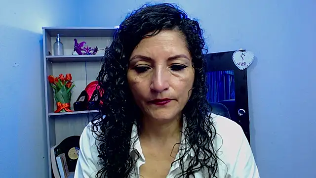 arianna ros3 online show from 03/18/25, 02:59