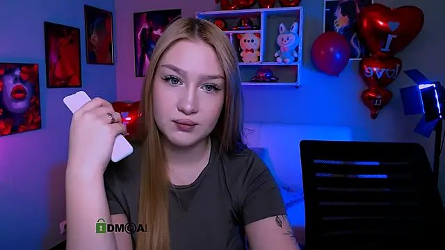 playful sophie online show from 02/19/26, 08:16