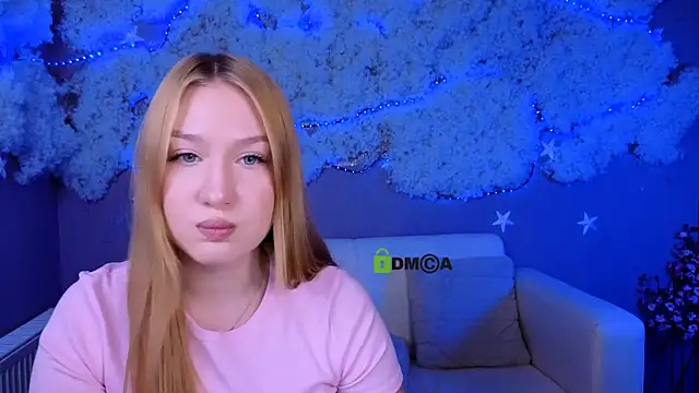 playful sophie online show from 03/26/26, 08:14