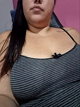 Paolaa hoot online show from 03/13/25, 06:48