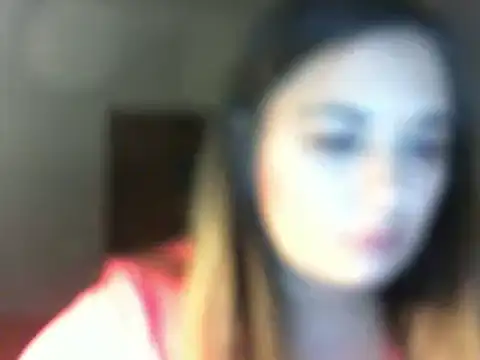 Snapshot of MeganGold chatting on 12/17/24, 10:11 MeganGold online show from 12/17/24, 10:11