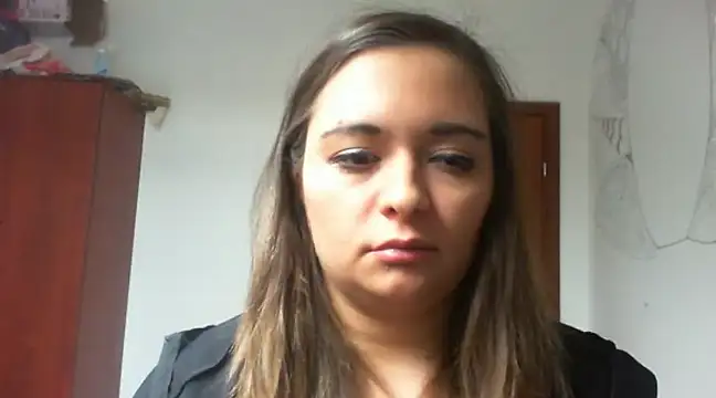 Snapshot of MeganGold chatting on 01/14/25, 10:27 MeganGold online show from 01/14/25, 10:27